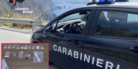 Messina Nascondeva La Droga Nel Frigorifero Enne Arrestata Dai