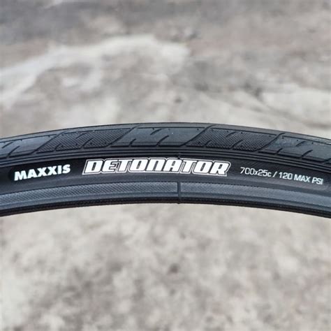 Jual Ban Luar Sepeda Roadbike Maxxis Detonator C Size X