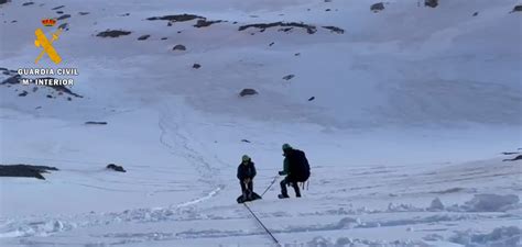 Herido grave un montañero tras sufrir una caída la Escupidera de Monte