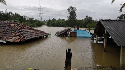 Karnataka Floods Live Updates Iaf Personnel Rescue 37 From Belagavi