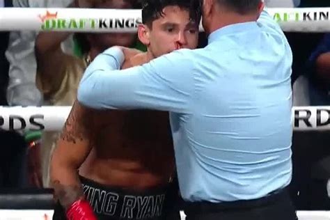 Gervonta Davis y lo mejor de su nocaut sobre Ryan García Foto 3 de 8