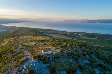 U Novom Vinodolskom Odr At E Se Novi Trail Utrka I Altroke