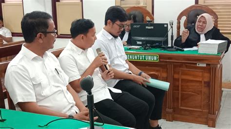 Terungkap Dalam Sidang Judi Online Dan Tppu Apin Bk Miliki Puluhan