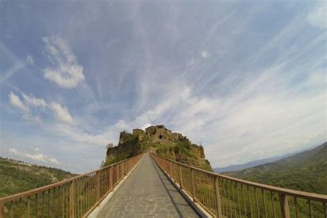 Civita Di Bagnoregio Viterbo Tickets Eintrittskarten Getyourguide