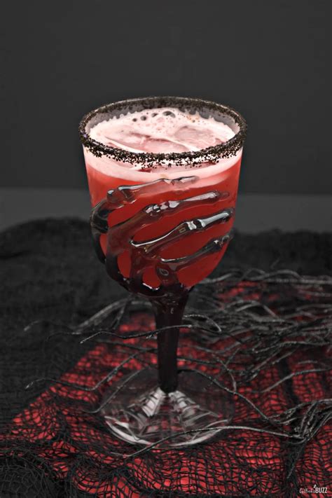 Vampire S Kiss Halloween Cocktail Recipe Bullock S Buzz