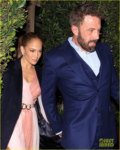 Jennifer Lopez And Ben Affleck Celebrate Valentines Day With Romantic