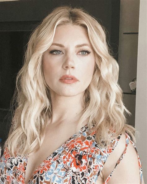 Pin By Fânaru Cătălin On Katheryn Winnick Katheryn Winnick Katheryn