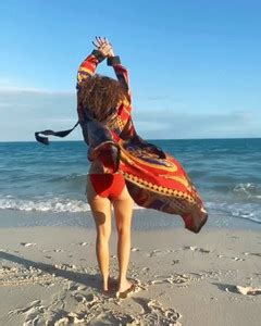 INSTA VID K S Jennifer Lopez In Red Bikini Phun Org Forum