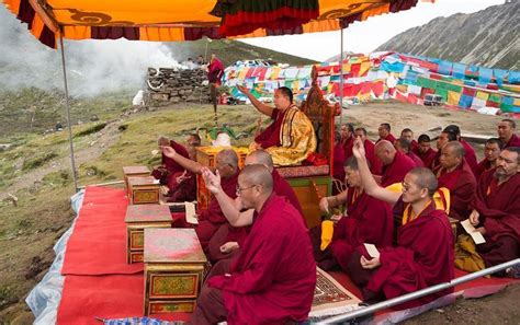 Panchen Lama Holds Kalachakra For Devotees Tibetan Headline News China