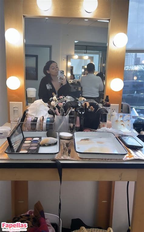 Kira Kosarin Aka Kirakosarin Nude Leaks Photo Fapellas