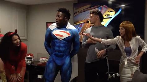 Tyreek Hill Hosts Halloween Costume Party For The Chiefs Kansas City Star