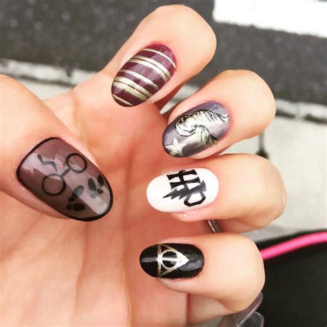 Harry Potter Nail Art Ideas Beauty Wizards Will Want To Diy Harry