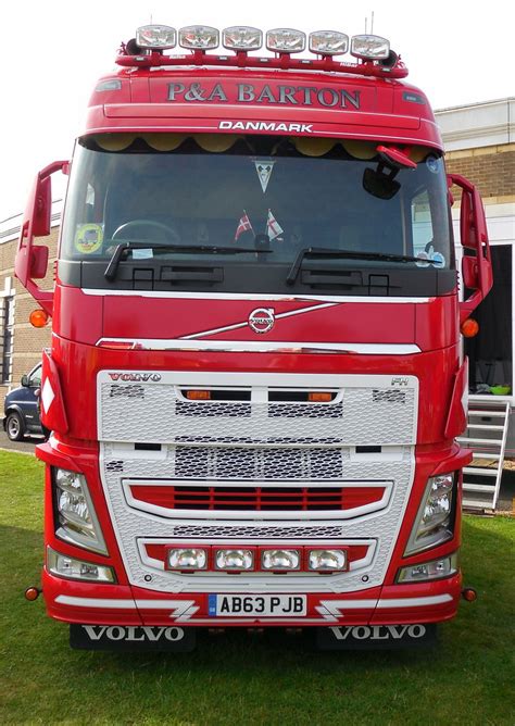 P A Barton Volvo FH 500 Euro 5 Globetrotter XL Tractor U Flickr