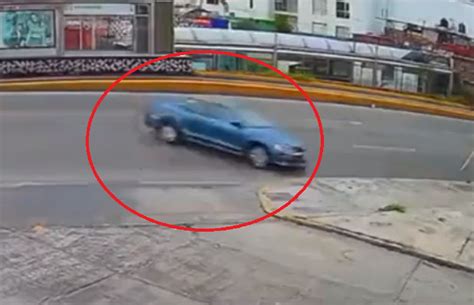 Puebla On Twitter Video Captan Brutal Momento En Que Jetta Se