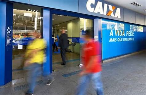 Caixa abre vagas para estagiários sem experiência de níveis médio