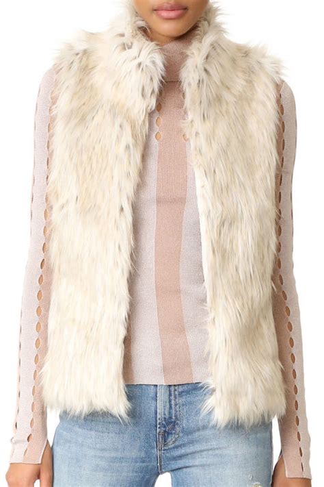 Faux Fur Vests Outfits The Trendies And Sexiest