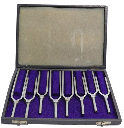 Labworld Tuning Fork Set Of 8 Pieces Welch Type Heavy Metal Good