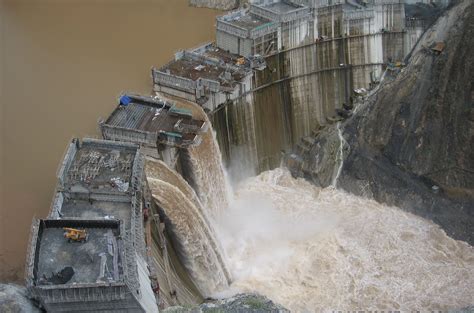 The Tekeze dam in Ethiopia under construction [1596 x 1056 ...