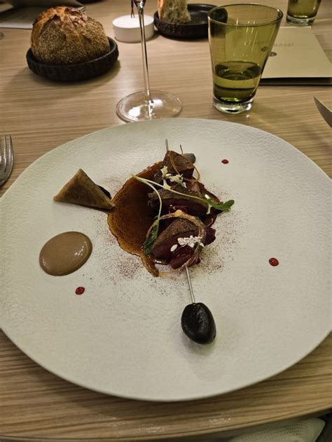 Le Neuvi Me Art In Lyon Restaurant Reviews Menus And Prices Thefork