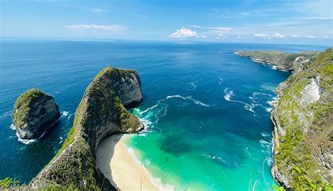 Top 10 Tourist Places In Bali