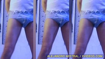 Vídeo fetiche en trusa azul Alejandro Mistral XVIDEOS