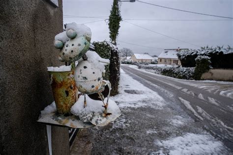 Il A Neig Pour La Premi Re Fois De L Ann E Dans Les Environs De