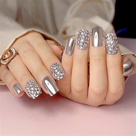 Leuhiove 24 Pcs Glitter Rhinestones Metallic Silver Press On Nail Square Short Punk