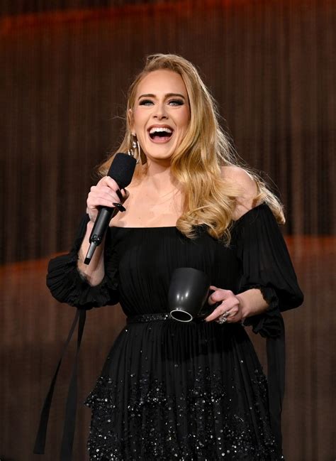 Adele Reveals Plans To Attend Super Bowl For Rihanna