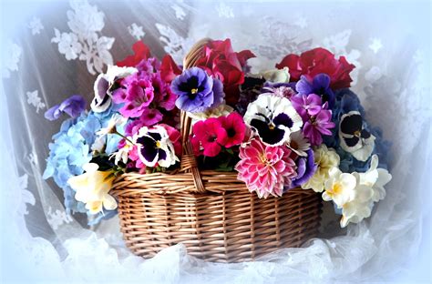 K Bouquets Roses Eustoma Freesia Chrysanthemums Wicker Basket