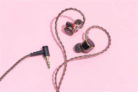 Best Wireless Earbuds 2024 Wirecutter Review Elsy Norean