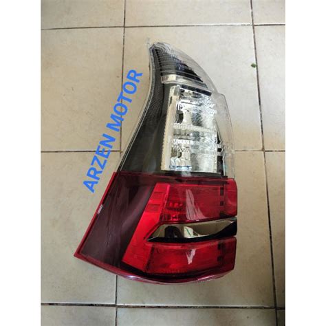 Jual Stoplamp Lampu Belakang Toyota Avanza Veloz Kiri