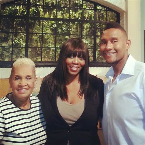 Welcome to Sweetie Pies! Ms. Robbie and her son Tim on the Access Hollywood Live set. LOVE these ...