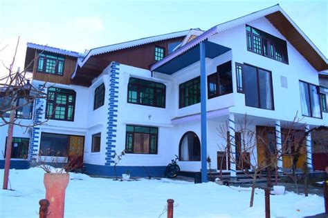 Grand Mumtaz Resortsgulmarg Near Gandola Gulmarg