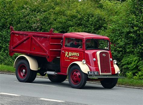 Ford And Fordson And Thames Commercials Truck Uk Historic Trucks Ford Lorry Vintage Trucks