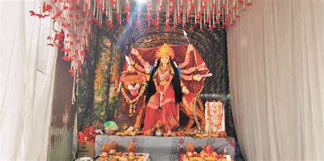 Maa Durga Is Being Worshiped In The Temples In The Morning And Evening