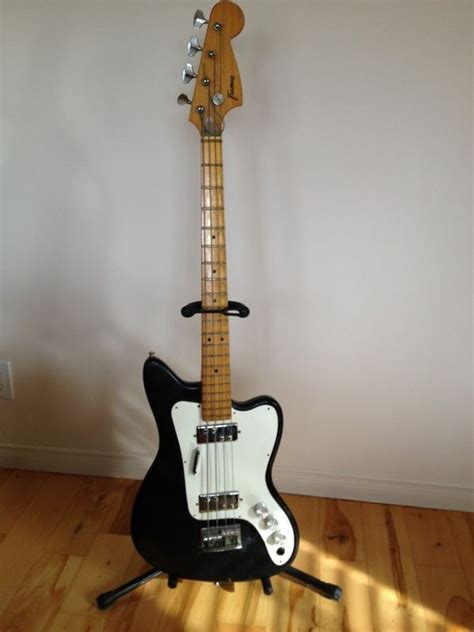 Canadian Vintage Guitar Hunt Vintage Framus Strato 4 Electric Bass