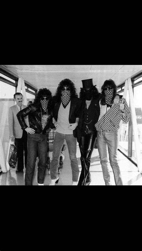 Bill Aucoin Eric Carr Paul Stanley Gene Simmons And Ace Frehley