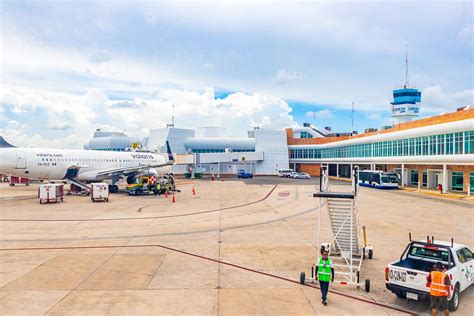 Everything to Know About Cancun International Airport (CUN) Before You ...