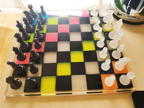 Glow in the Dark , Resin Chess Set , Creative Homemade - Etsy