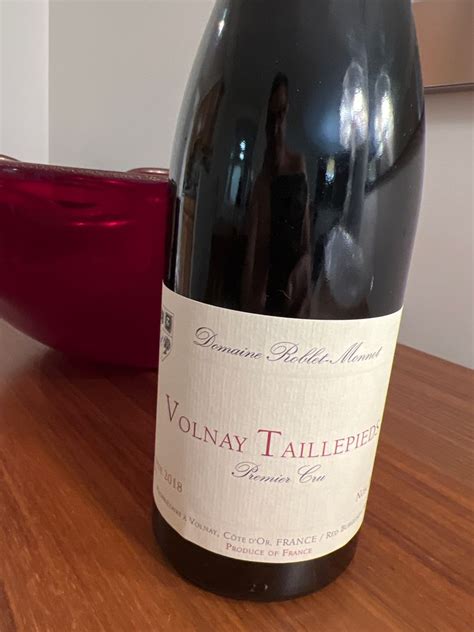 Nv Domaine Roblet Monnot Volnay Er Cru Taillepieds France Burgundy