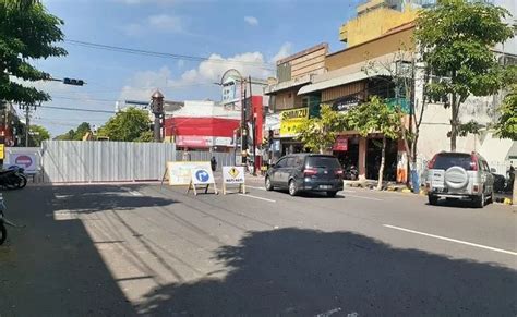 Titik Nol Km Dibangun Lalu Lintas Di Kawasan Tugu Madiun Terdampak