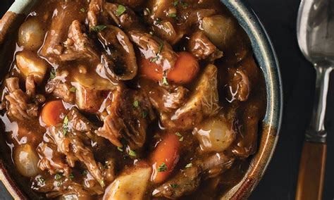 Slow Cooker Meal Beef Bourguignon Omaha Steaks