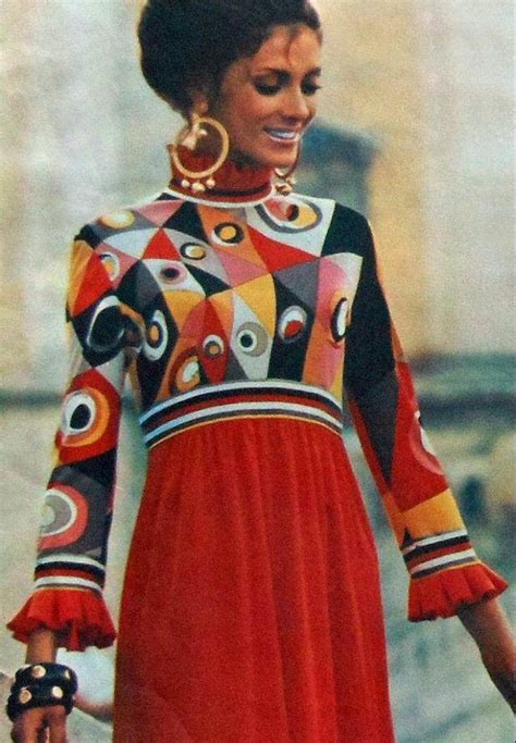 7 Most Iconic Fashion Designers Retro Fashion Fashion 1960 Fashion