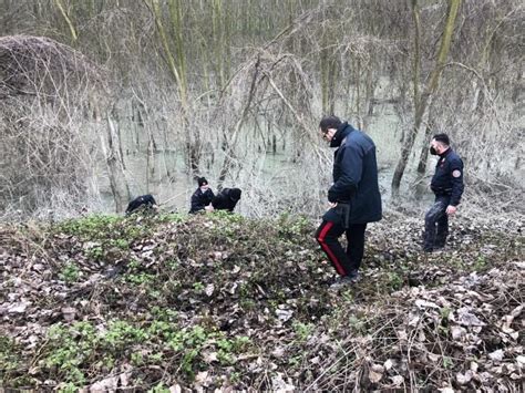 Cadavere A Pezzi In Un Borsone Nel Po Potrebbe Trattarsi Di Isabella