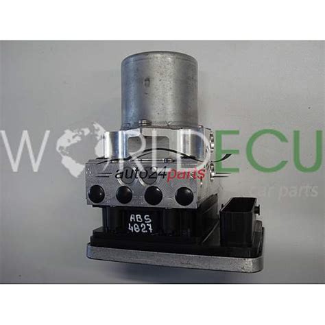 POMPE HYDRAULIQUE ET CALCULATEUR D ABS MERCEDES BENZ A 213 431 14 01