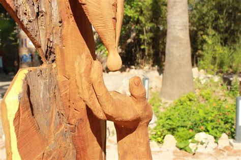 Fuente De Vida Javier Gisbert Woodcarver