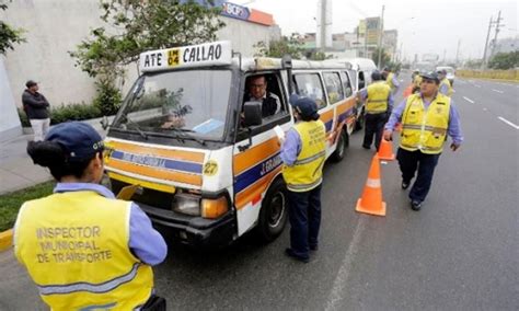 Cercado De Lima Combis Piratas Invaden Alrededores De Las Malvinas ATV