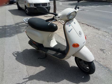 PIAGGIO VESPA ET2 50 Cm3 1999 G SUPER STANJE 1999 God