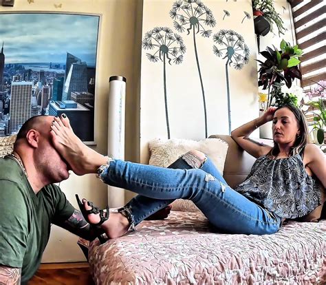 Foot Worship Porn Videos Licking Sexy Feet XHamster