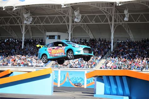 Beto Carrero World comemora números recordes Hot Wheels Epic Show Pousada Caminho dos